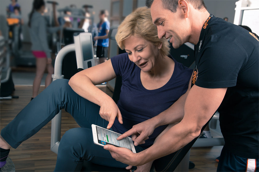 Betreuungstermin mit Physiotherapeut und Fitnesstrainer